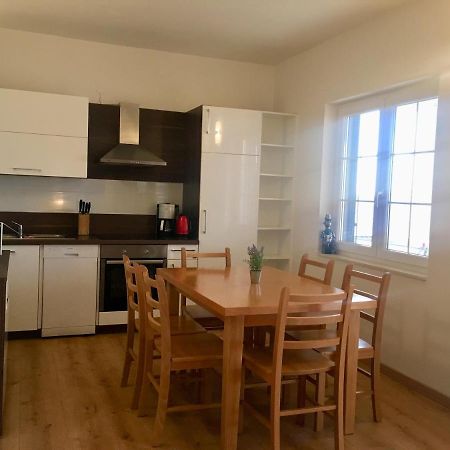 Schoenes Ferienhaus Direkt Am Meer Stomorska Esterno foto