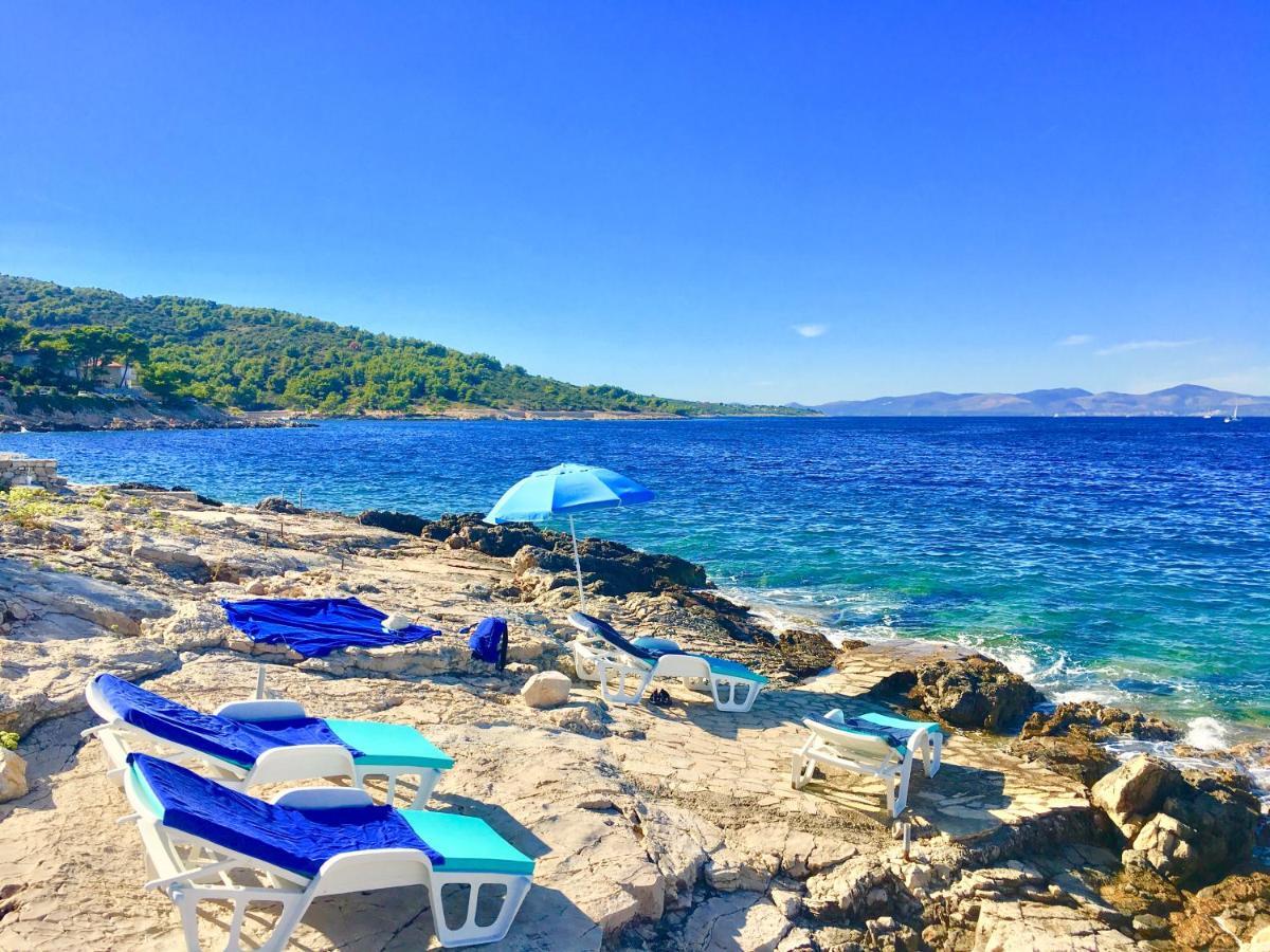 Schoenes Ferienhaus Direkt Am Meer Stomorska Esterno foto